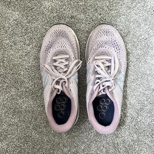 New balance 880 size 9